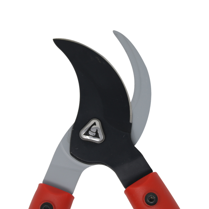 Two hand universal bypass lopper with extendable handles for pruning