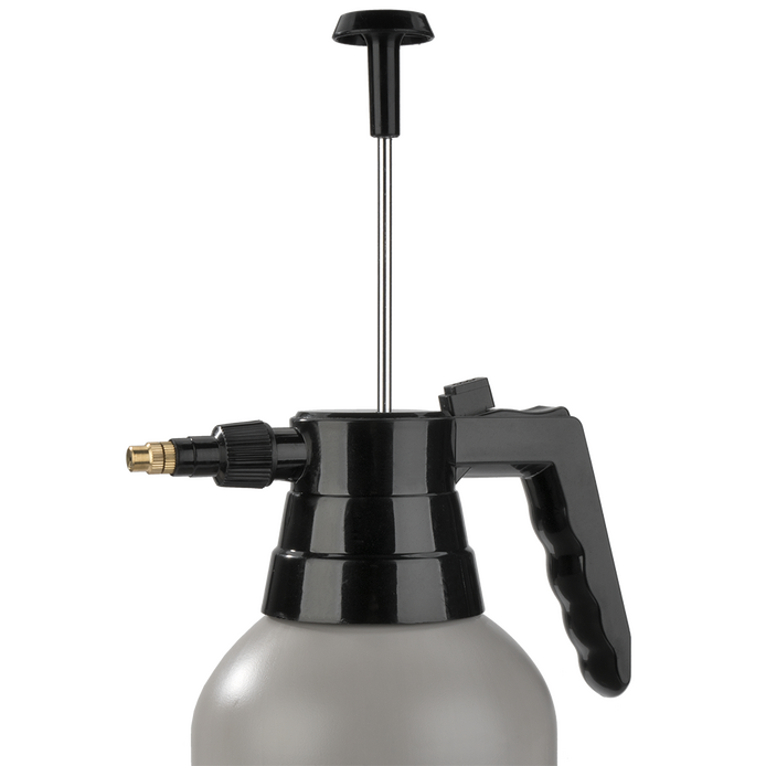BELLOTA Pre-set pressure sprayer 2L for garden
